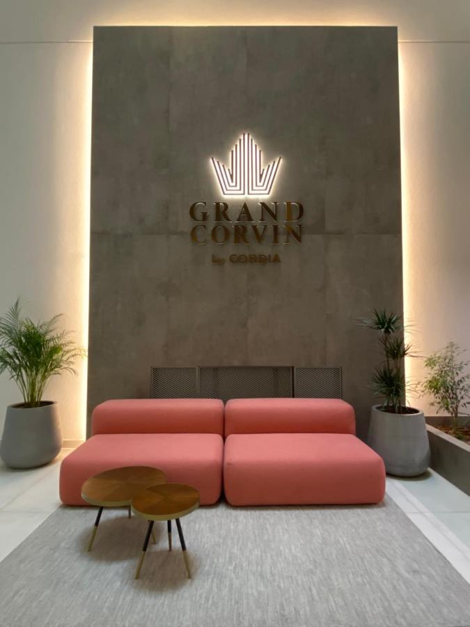 Grand Corvin Apartmán *